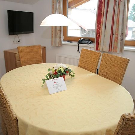 Charming Apartment In Uderns With Balcony Εξωτερικό φωτογραφία