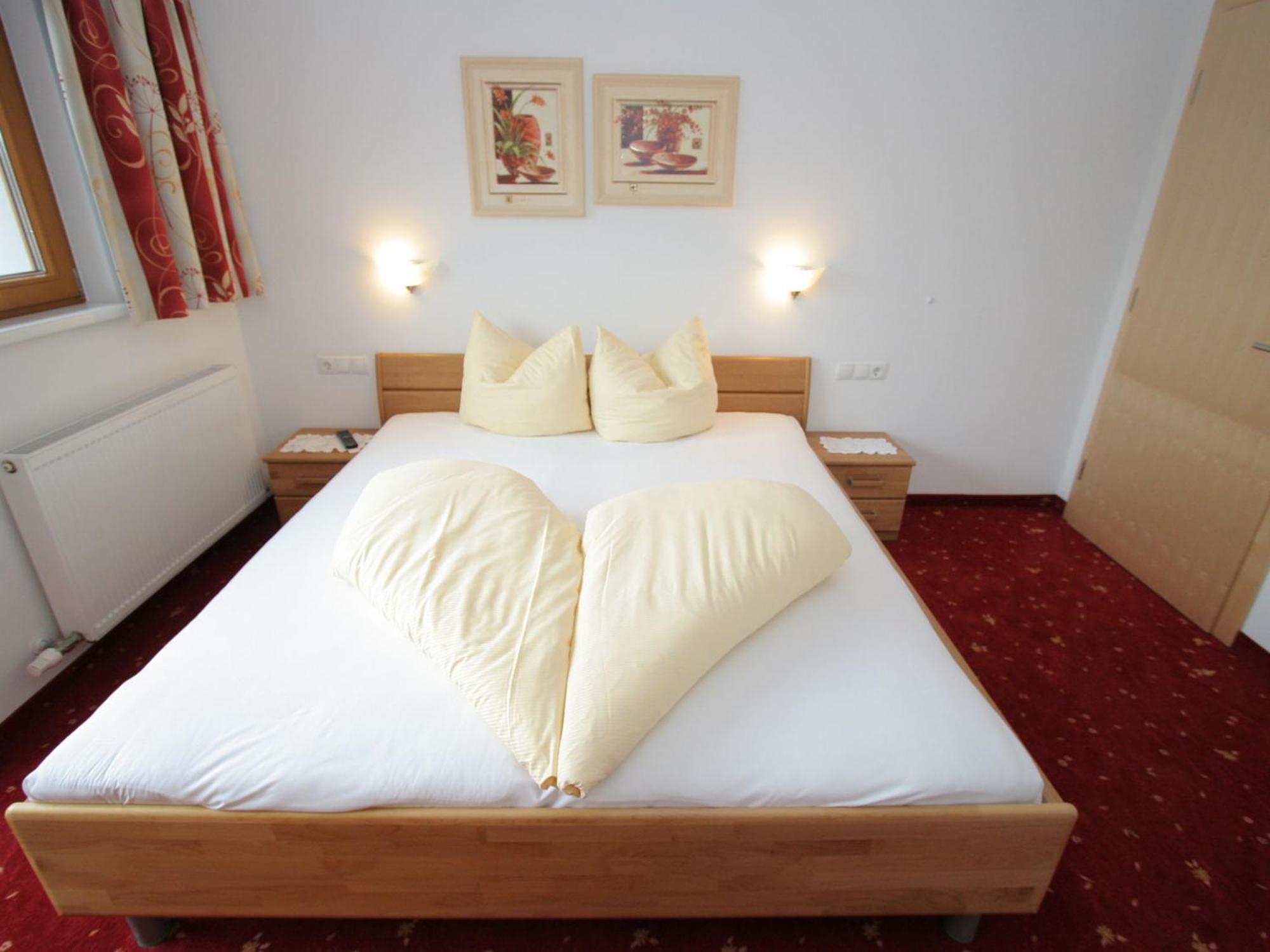 Charming Apartment In Uderns With Balcony Εξωτερικό φωτογραφία
