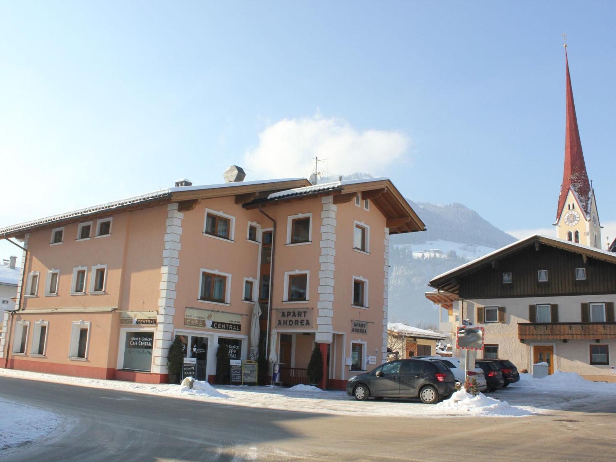 Charming Apartment In Uderns With Balcony Εξωτερικό φωτογραφία